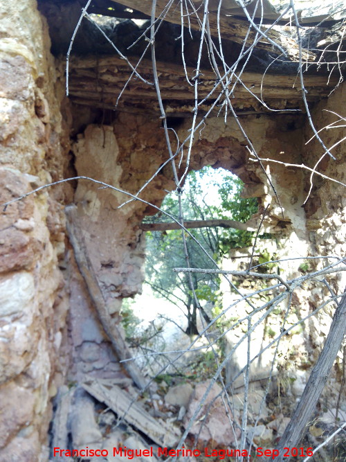 Casera de los Frailes - Casera de los Frailes. Puerta desde el interior