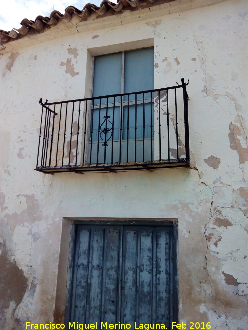 Casera de Torrequebrada - Casera de Torrequebrada. Balcn con soporta luceros