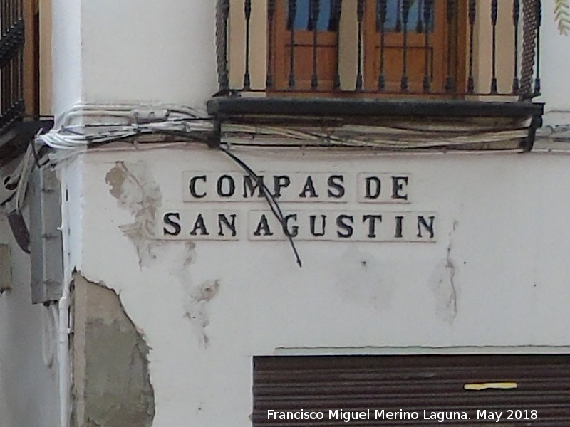 Plaza de San Agustn - Plaza de San Agustn. Azulejos