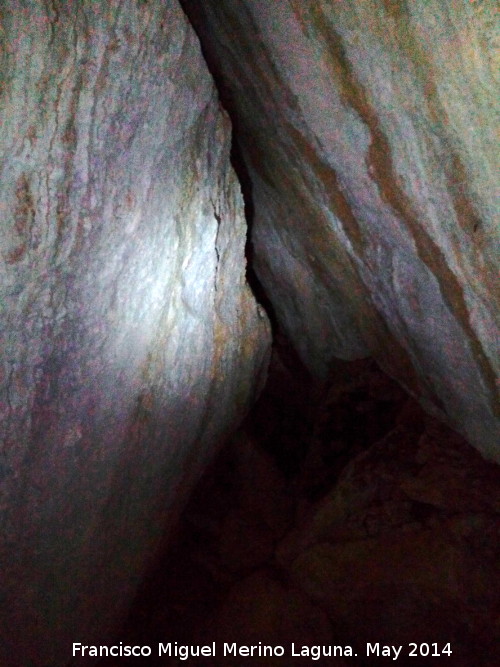 Cueva del Yedrn - Cueva del Yedrn. Otra cueva