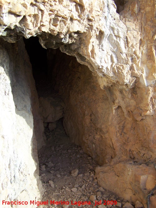 Cueva del Poyo de la Mina - Cueva del Poyo de la Mina. Entrada
