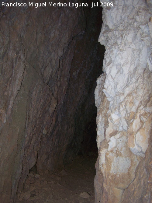 Cueva del Poyo de la Mina - Cueva del Poyo de la Mina. Interior