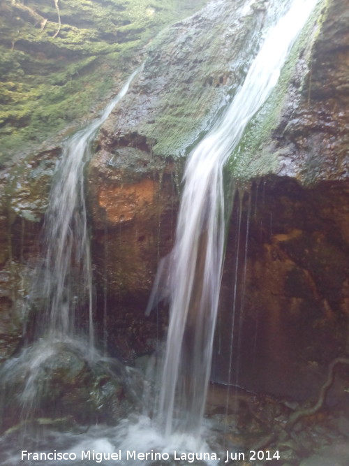 Cascada del Arroyo Los Morales I - Cascada del Arroyo Los Morales I. 