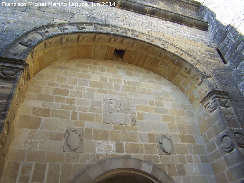 Castillo de Sabiote. Puerta Interior - Castillo de Sabiote. Puerta Interior. Matacn