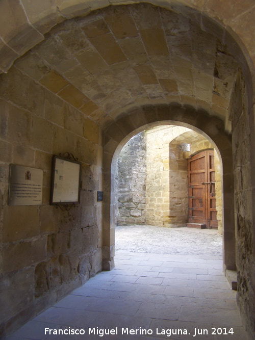 Castillo de Sabiote. Puerta Interior - Castillo de Sabiote. Puerta Interior. Puertas en acodo