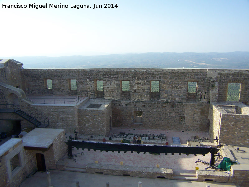 Castillo de Sabiote. Patio de Armas - Castillo de Sabiote. Patio de Armas. Muro norte