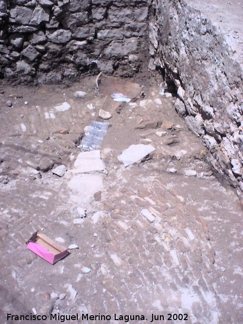 Excavacin arqueolgica Calle de los Torres n 5 - Excavacin arqueolgica Calle de los Torres n 5. Suelo original