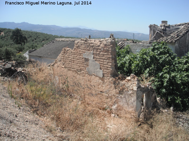 Cortijo de la Huerta de la Carrasca - Cortijo de la Huerta de la Carrasca. Muros de adove