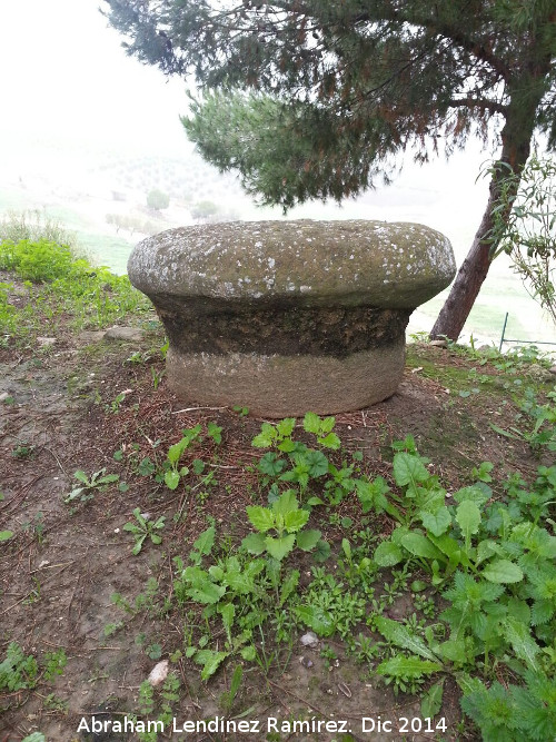 Casera de los Lendnez - Casera de los Lendnez. Extraa piedra