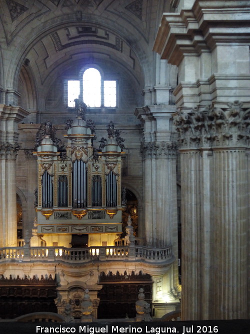 Catedral de Jan. Balcones interiores - Catedral de Jan. Balcones interiores. 