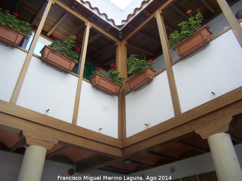 Palacio Torres de Navarra - Palacio Torres de Navarra. Patio