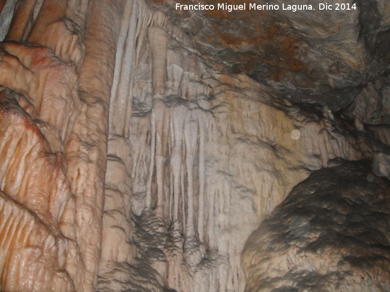 Cueva de la Murcielaguina - Cueva de la Murcielaguina. Formaciones rocosas