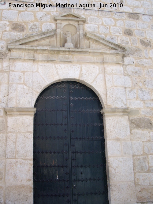 Iglesia de la Natividad de Nuestra Seora - Iglesia de la Natividad de Nuestra Seora. Portada lateral