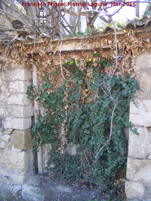 Casera de los Arevalos - Casera de los Arevalos. Puerta cerrada hace muchos aos