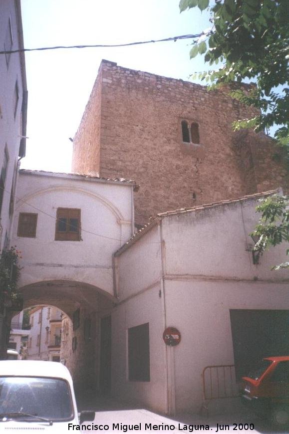 Castillo de Jimena - Castillo de Jimena. Torre del Homenaje y Arco