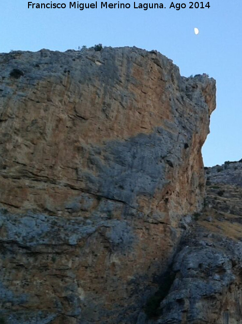 Poblado del cobre de la Cerradura - Poblado del cobre de la Cerradura. Con la luna sobre el poblado