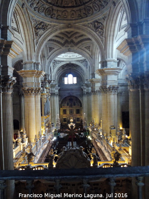 Catedral de Jan. Nave Central - Catedral de Jan. Nave Central. 