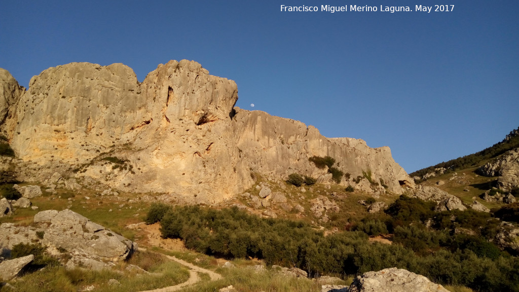 Pen de Mingo - Pen de Mingo. Con la Luna al fondo