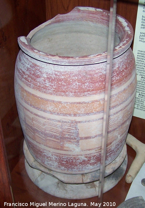 Museo de Jdar - Museo de Jdar. Urna ibrica