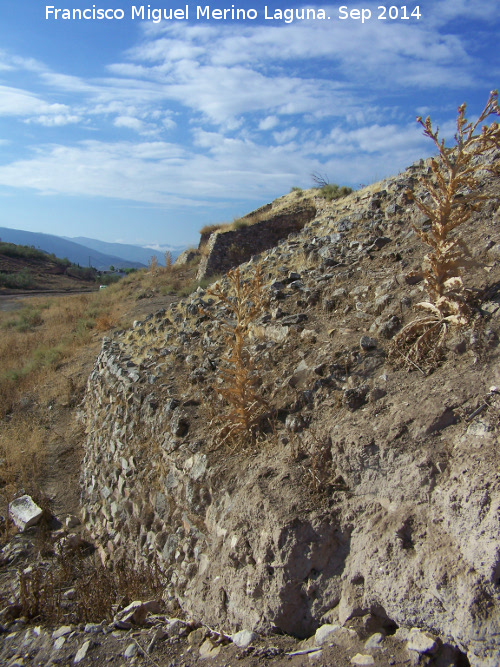 Oppidum Puente Tablas. Muralla - Oppidum Puente Tablas. Muralla. Torren