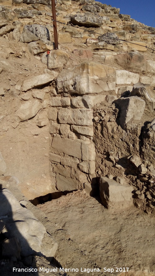 Cstulo. Torren Alba - Cstulo. Torren Alba. Revestimiento lateral