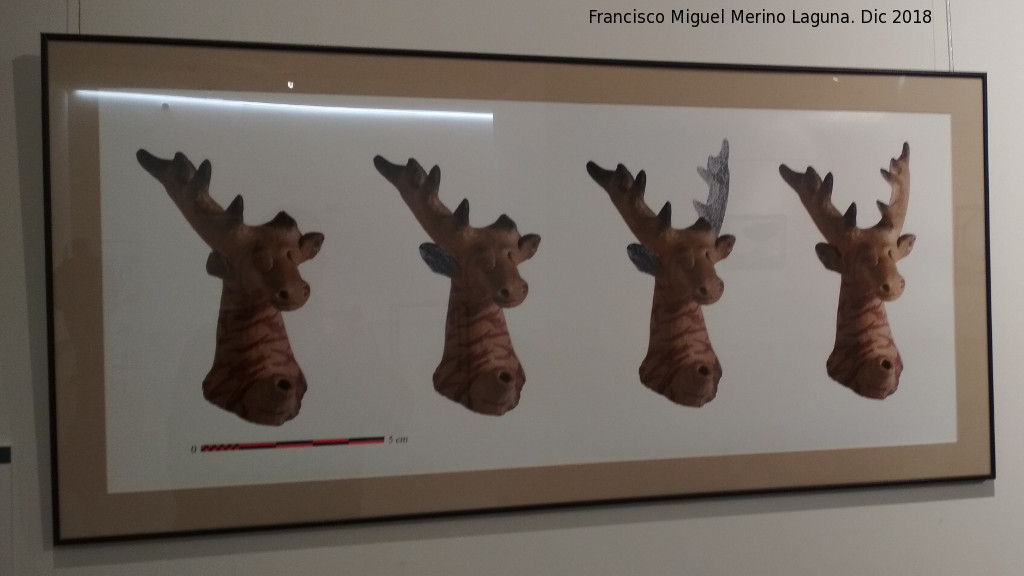 Cstulo. Torren Alba - Cstulo. Torren Alba. Proceso de restitucin de terracota de cabeza de ciervo. Museo Ibero