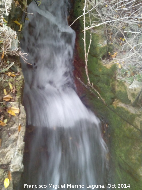 Molino de Vadohornillo - Molino de Vadohornillo. Cascada del caz