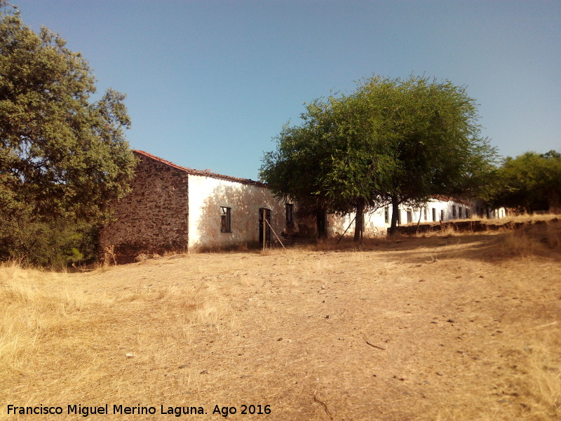 La Aliseda - La Aliseda. Restos de casas