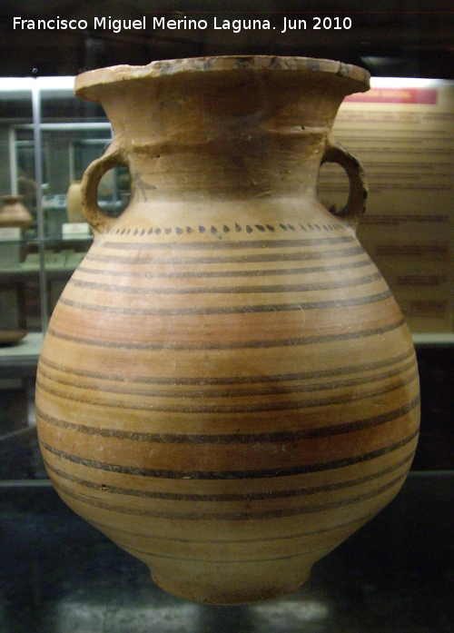 Historia de La Guardia - Historia de La Guardia. Urna cineraria siglos V-IV a.C. Museo Provincial