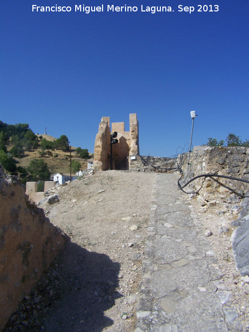 Castillo de La Iruela - Castillo de La Iruela. Patio de armas