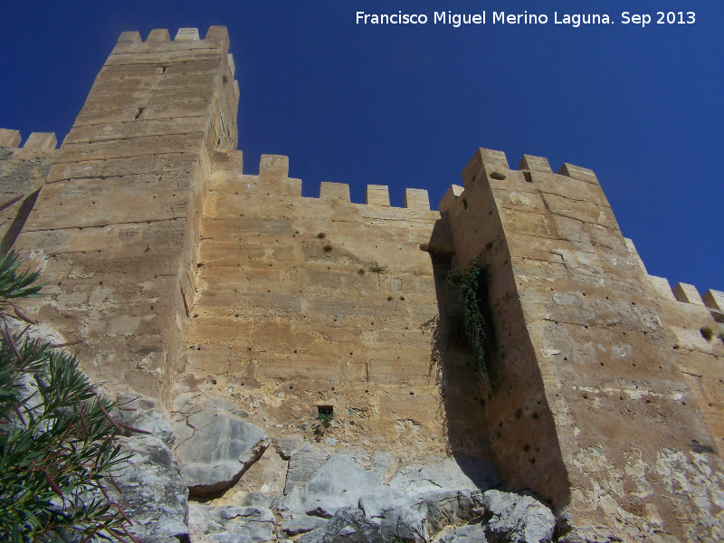 Castillo de La Iruela - Castillo de La Iruela. Torren Sur y Torren II Sur