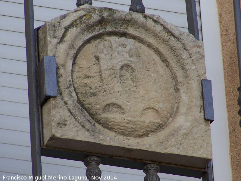 Casa de la Calle Almenas n 2 - Casa de la Calle Almenas n 2. Escudo