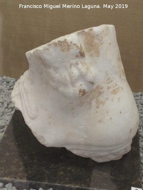 Cstulo - Cstulo. Pie de mrmol. Siglos I-II d.C. Museo Arqueolgico de Linares