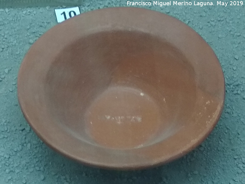 Cstulo - Cstulo. Vaso sigillata. Siglos I-III d.C. Museo Arqueolgico de Linares