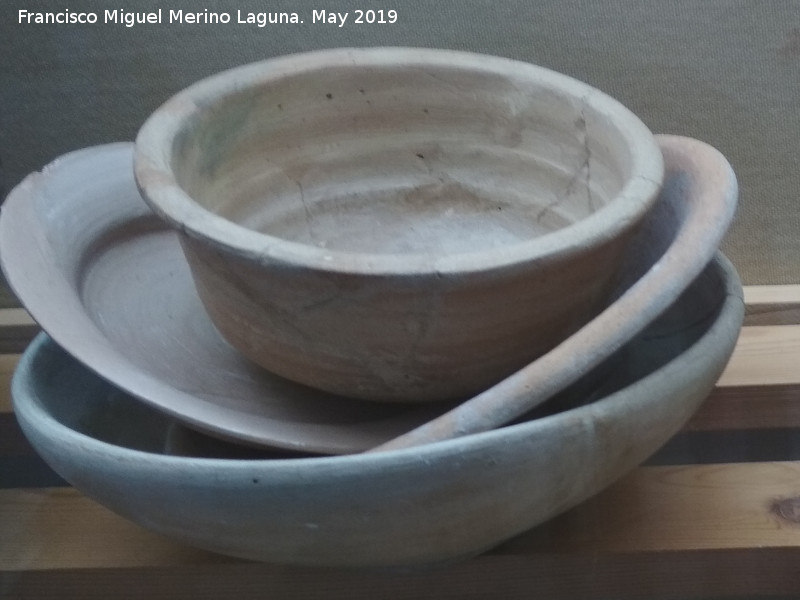 Cstulo - Cstulo. Platos y cuencos de cermica comn. Siglos I-II d.C. Museo Arqueolgico de Linares