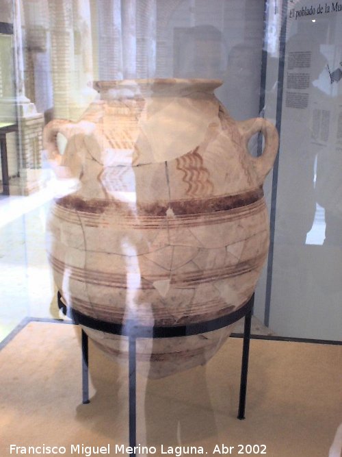 Cstulo - Cstulo. Vasija ibera. Museo Arqueolgico de Linares