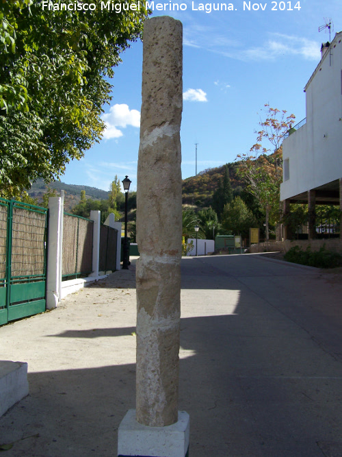 Columnas de la Calle Paraiso - Columnas de la Calle Paraiso. Columna izquierda