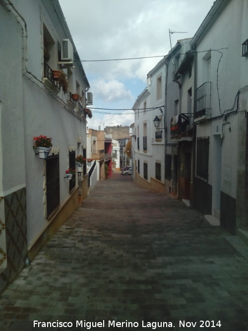 Calle Santa Clara - Calle Santa Clara. Al fondo el Castillo