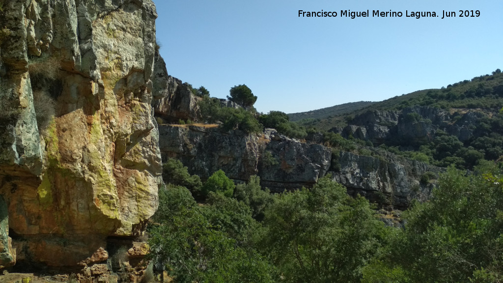 Pinturas rupestres y grabados del Poyo del Medio de la Cimbarra I - Pinturas rupestres y grabados del Poyo del Medio de la Cimbarra I. Vistas