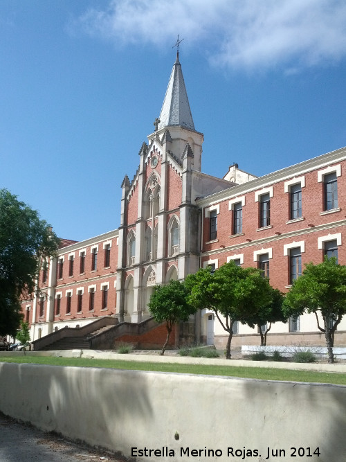 Hospital de los Marqueses de Linares - Hospital de los Marqueses de Linares. 