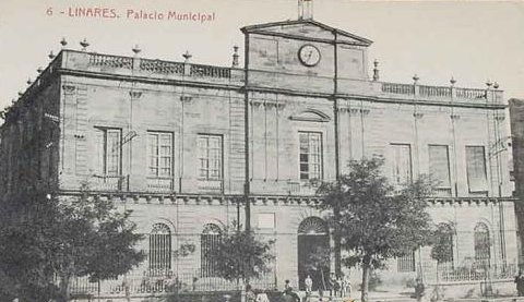Ayuntamiento de Linares - Ayuntamiento de Linares. Foto antigua
