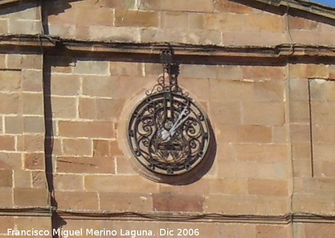 Ayuntamiento de Linares - Ayuntamiento de Linares. Reloj de Andrs Segovia