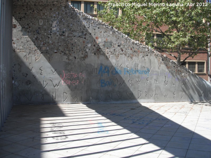 Plaza del Ayuntamiento - Plaza del Ayuntamiento. Letras iberas