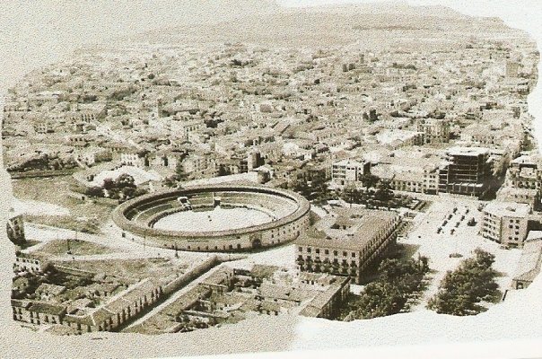 Plaza de Toros - Plaza de Toros. 