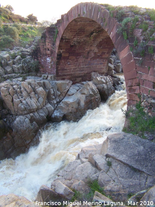 Puente romano de Vadollano - Puente romano de Vadollano. 