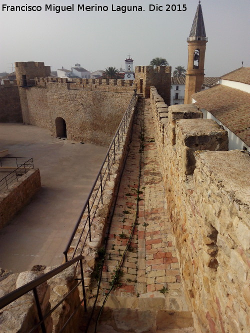 Castillo de Lopera - Castillo de Lopera. Adarve