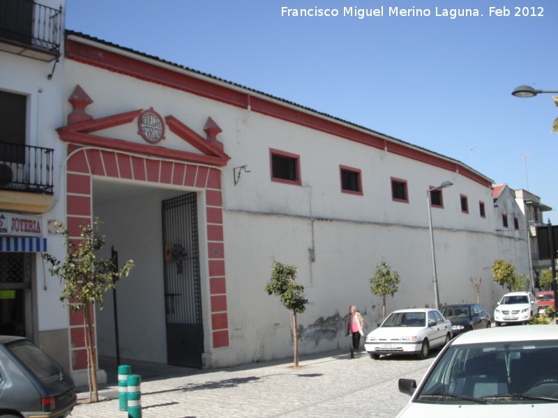 Bodegas Herruzo - Bodegas Herruzo. Fachada