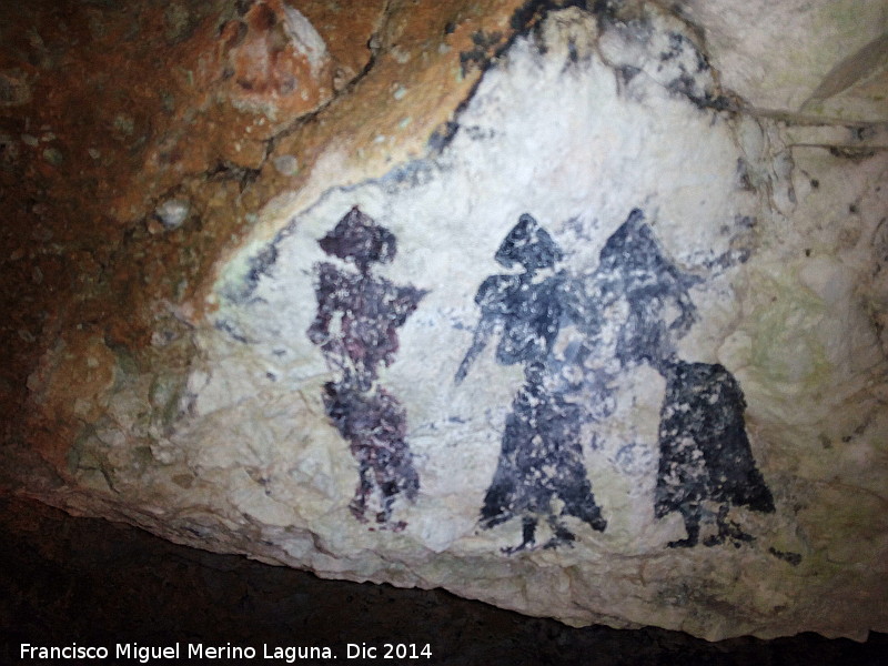 Pinturas rupestres falsas de la Cueva de la Solana - Pinturas rupestres falsas de la Cueva de la Solana. 