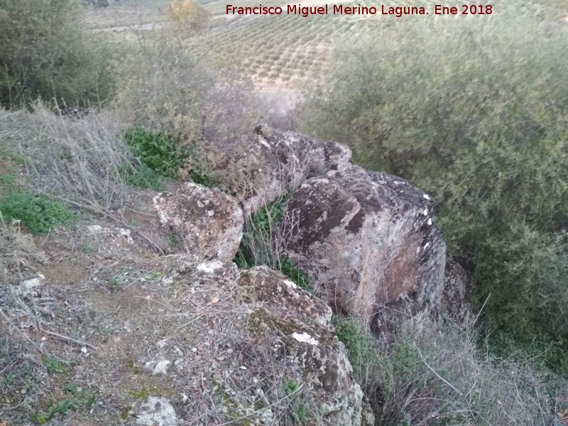 Yacimiento Ermita de San Bartolom - Yacimiento Ermita de San Bartolom. Esquina del recinto amurallado