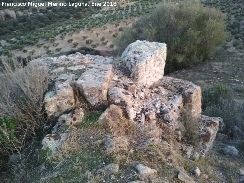 Yacimiento Ermita de San Bartolom - Yacimiento Ermita de San Bartolom. Muralla